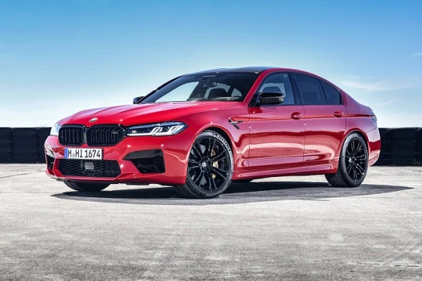 Xe ô tô BMW M5