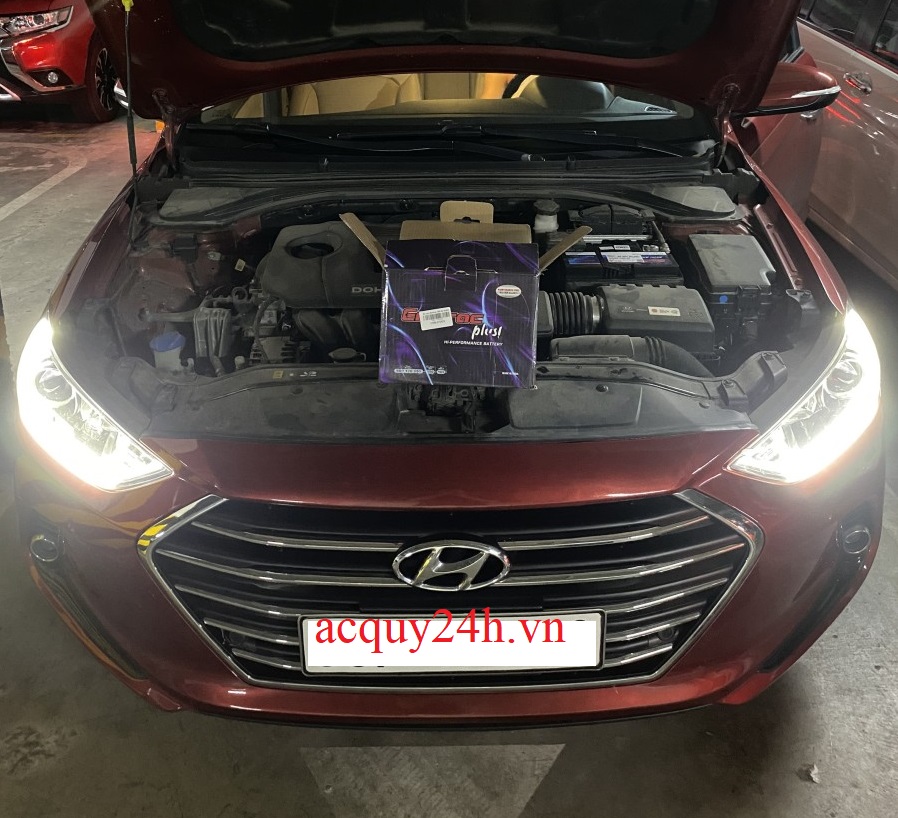 Bình ắc quy emtrac tốt nhất thay cho Hyundai Elantra