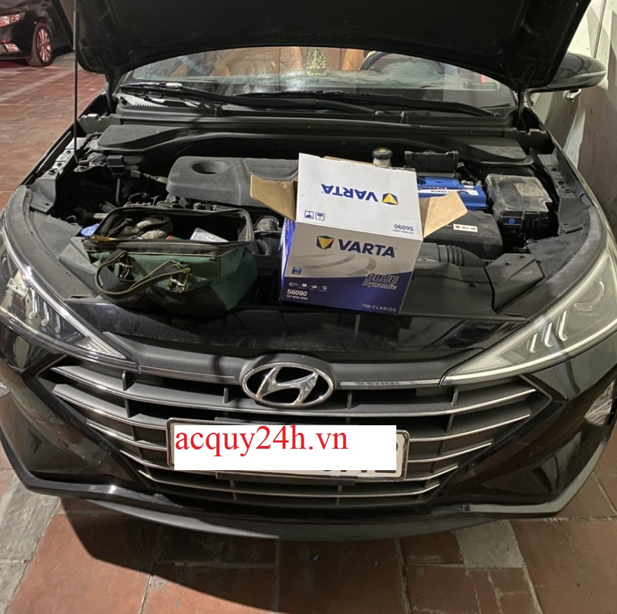 Bình ắc quy Varta din60 thay cho Hyundai Elantra