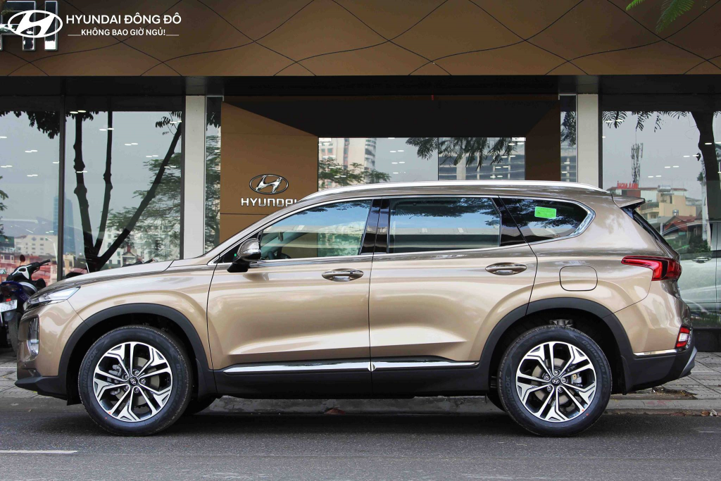 Hyundai Santafe máy xăng