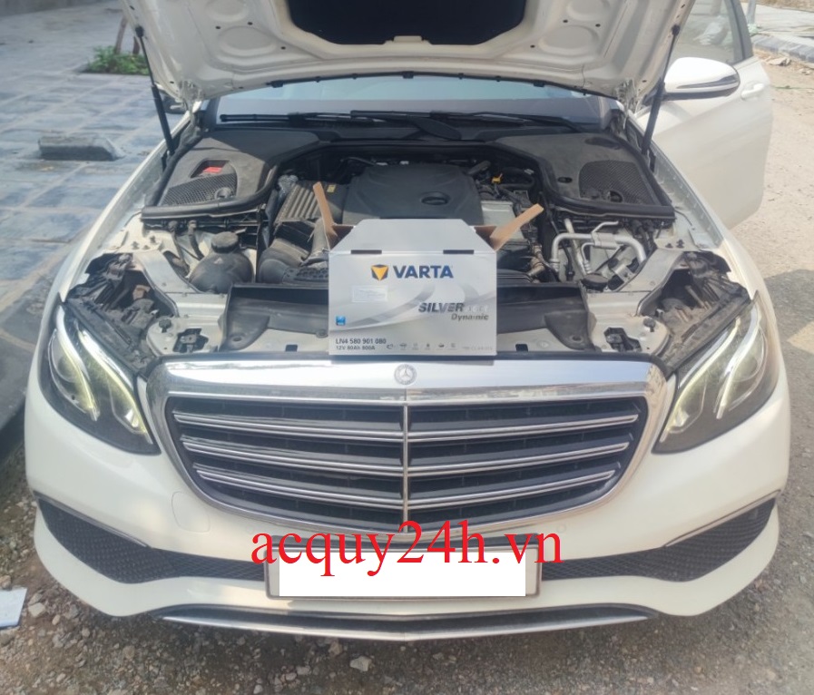 Thay ắc quy Varta AGM LN4 cho xe Mercedes E250