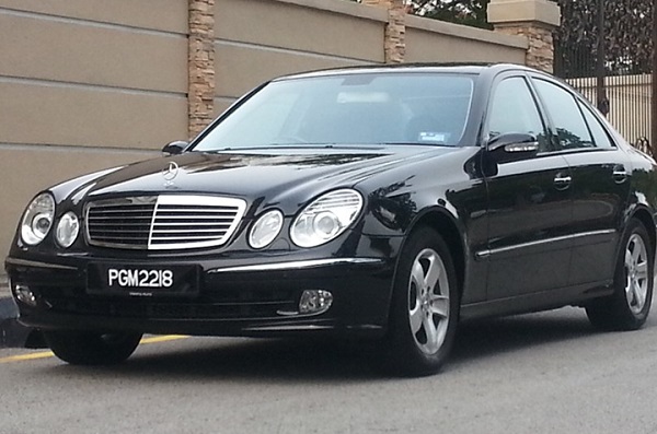 Ắc quy Mercedes E240