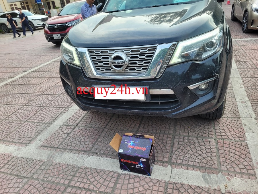 Thay bình ắc quy Emtrac DIn74 tốt nhất cho xe Nissan Terra