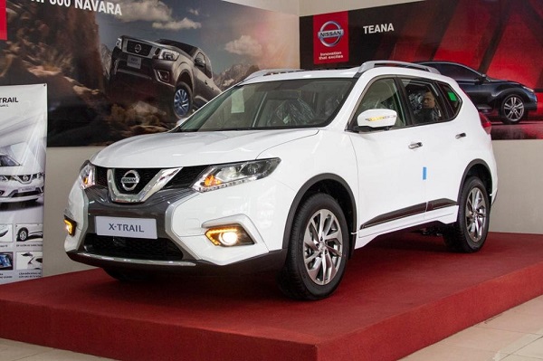 xe Nissan X-trail