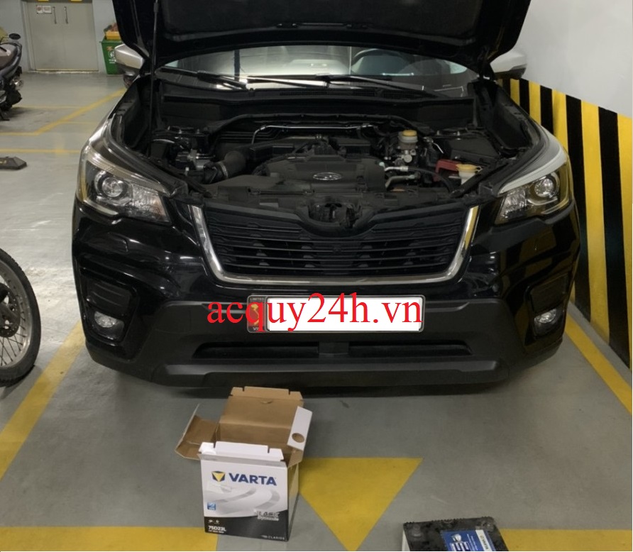 thay bình ắc quy Subaru Forester