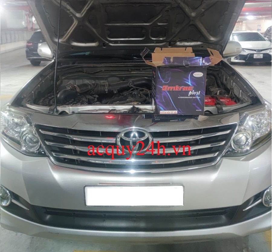 Bình ắc quy Emtrac PLus tốt nhất thay cho Toyota Fortuner