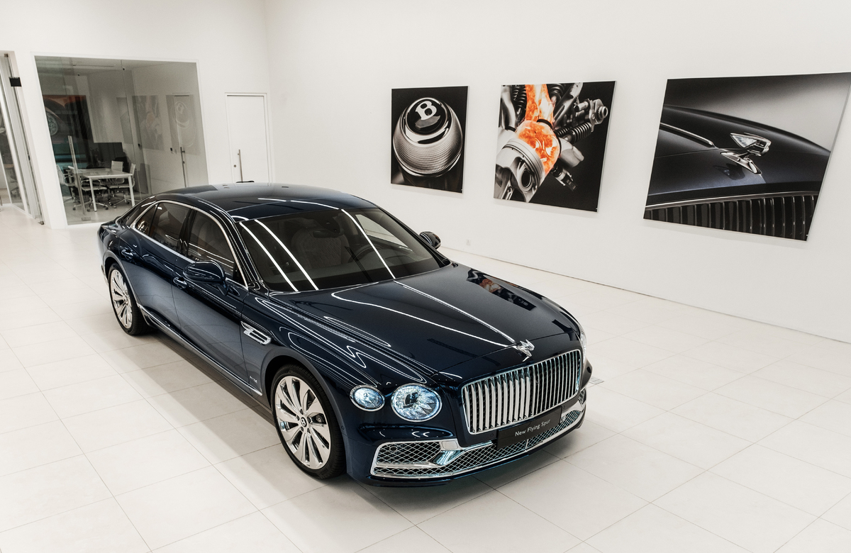 Ắc quy thay thế cho xe Bentley Flying Spur
