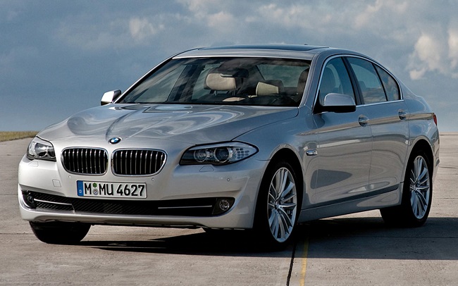 Xe ô tô BMW 528i