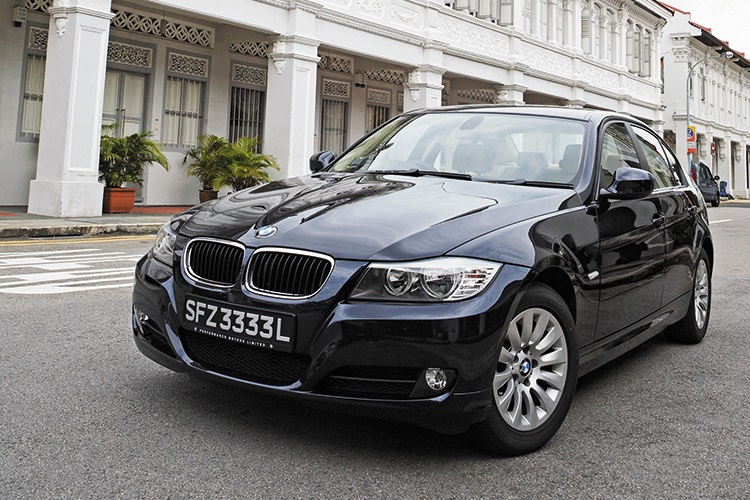 Xe ô tô BMW 318i