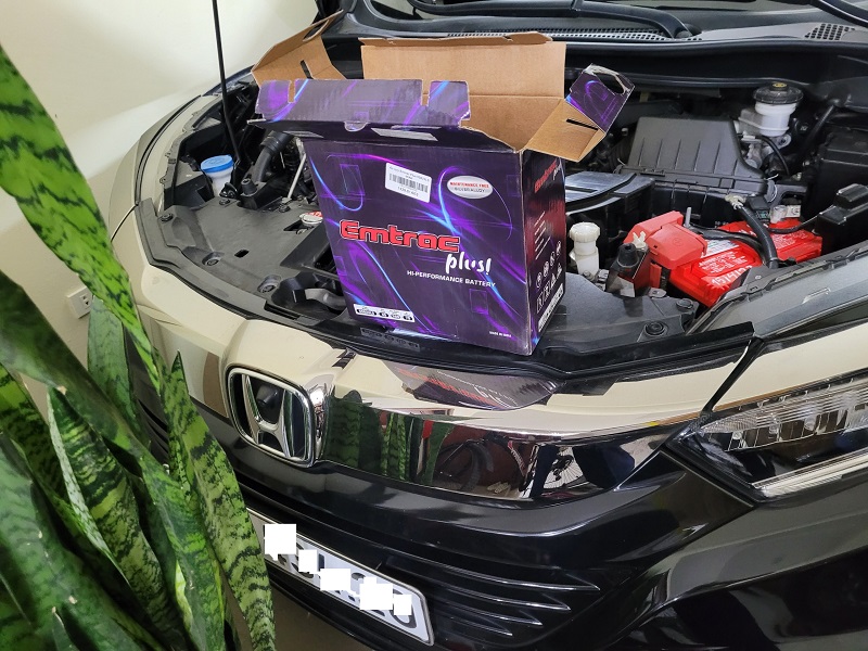 Thay ắc quy Emtrac 55B24LS 12V 45Ah tốt nhất cho Honda HRV