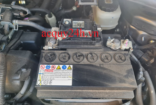 Bình ắc quy theo xe Toyota Cross bản máy xăng