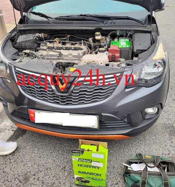 Thay ắc quy Amaron DIn45 cho Vinfast Fadil