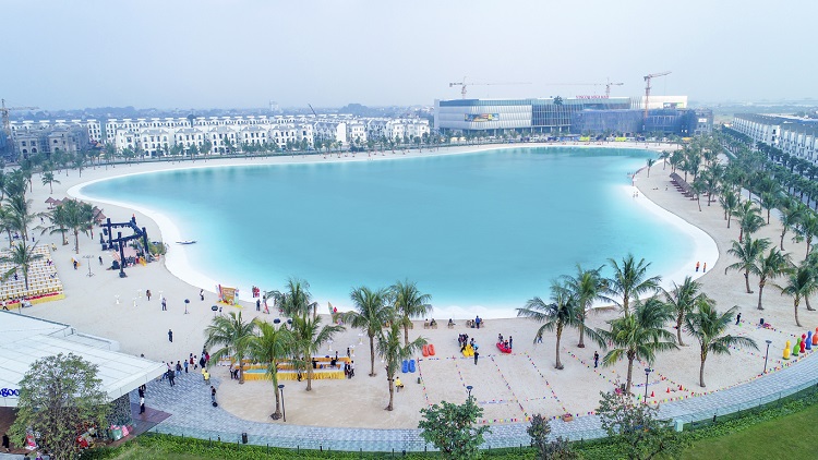 Thành phố biển giữa lòng thủ đô