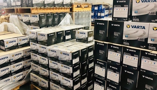 ảnh ắc quy varta
